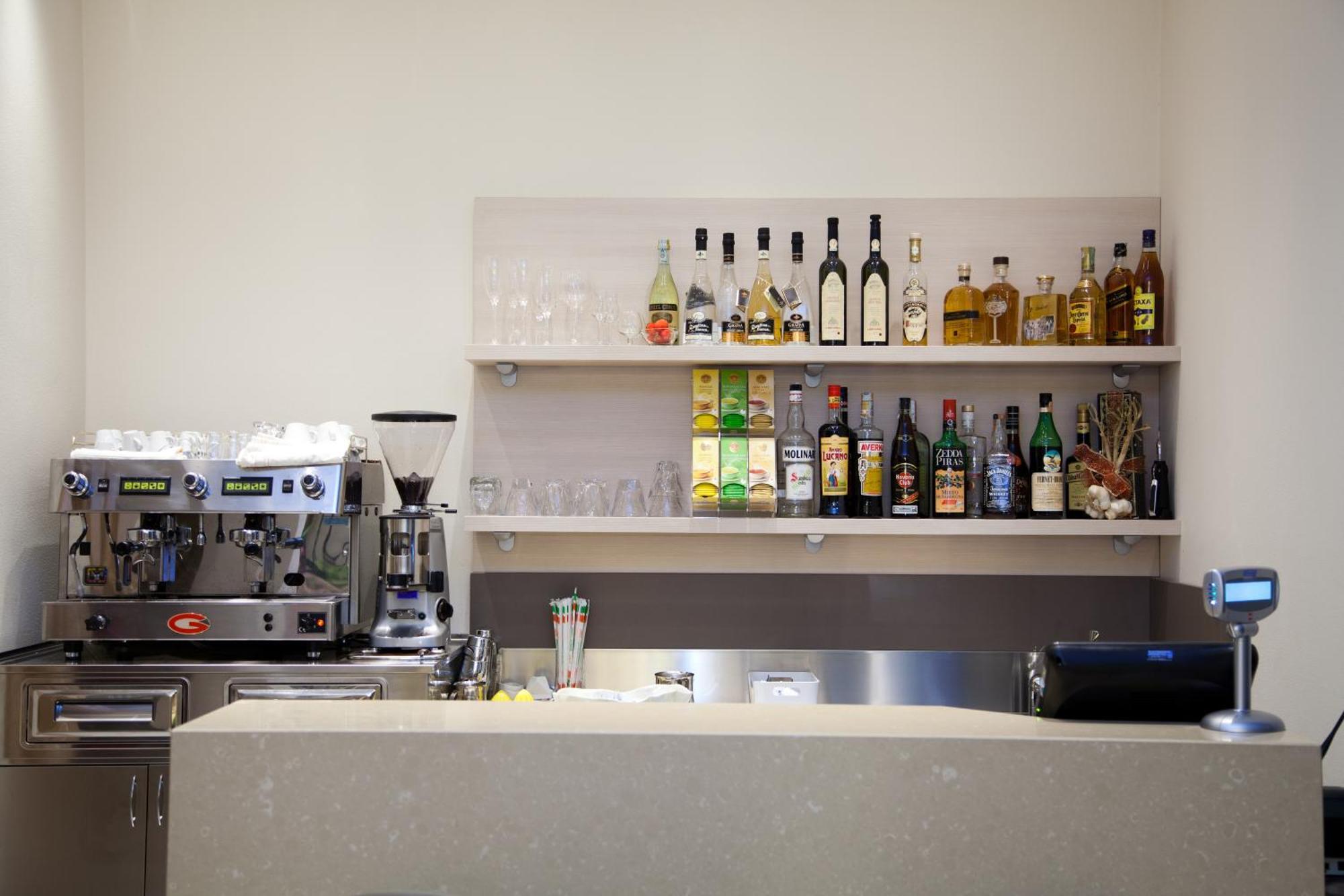 Hotel Ristorante Cesare ซาวิญาโน ซุล รูบิโกเน ภายนอก รูปภาพ
